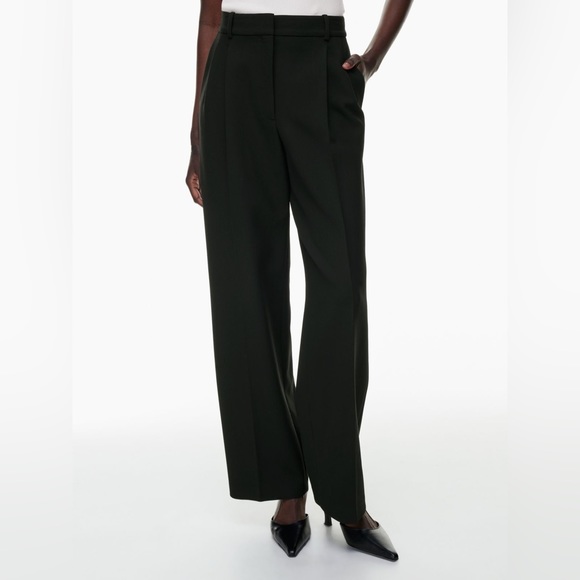 Aritzia | Babaton Pleated Pant - Picture 2 of 12